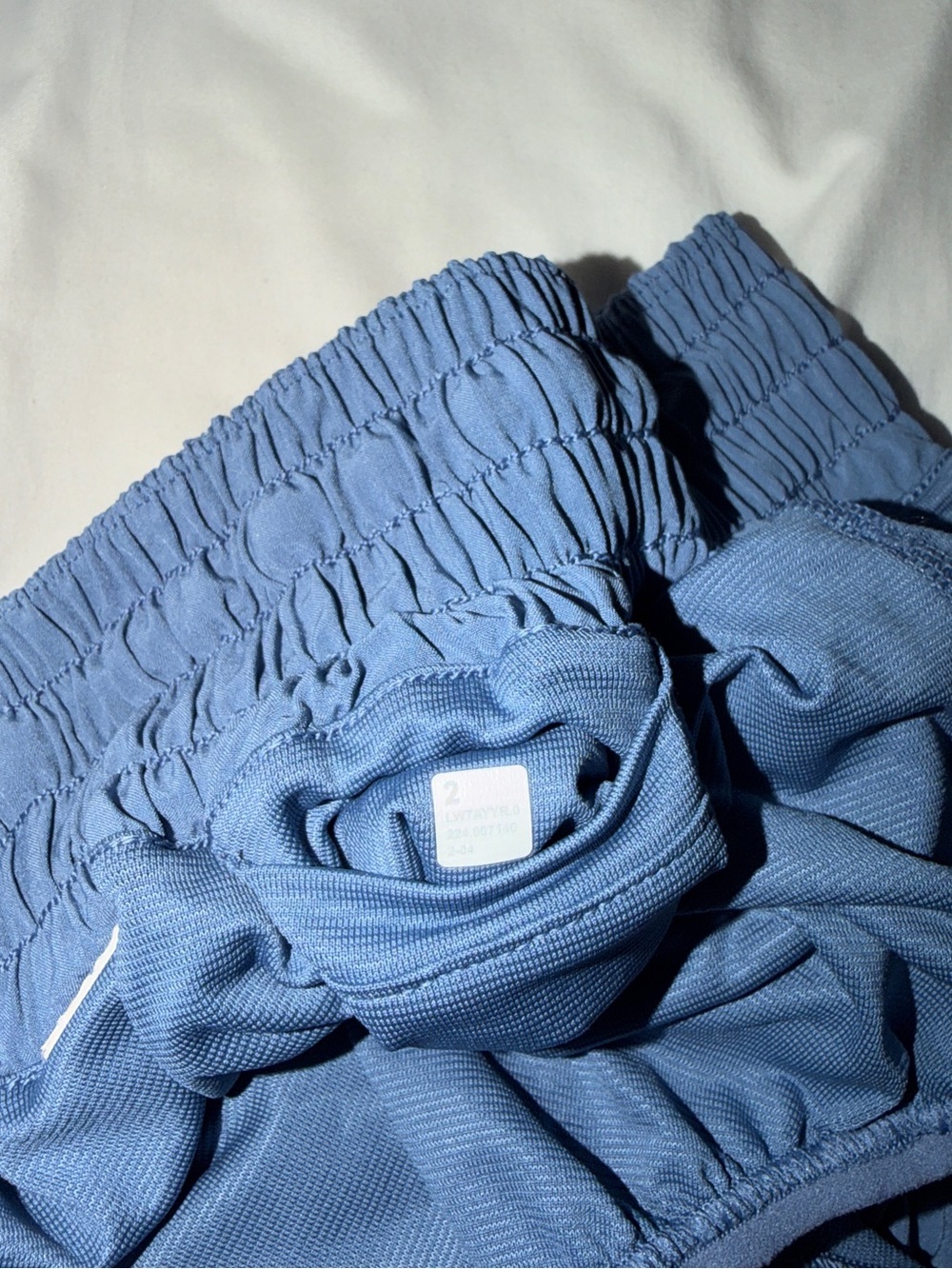 lululemon athletica Women’s Blue Hotty Hot Shorts Slate/Steel Blue High Rise 2 - Picture 3 of 4
